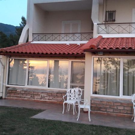 Krinides Suites Nerotrivia Exterior photo